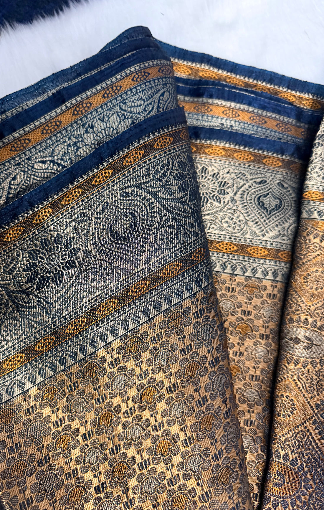 Royal Teal Handwoven Silk Saree with Silver-Gold Zari
