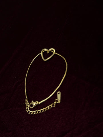 Sleek Snake Chain Bracelet with Heart Charm