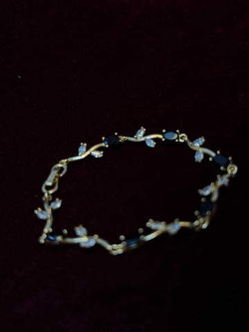 Elegant Vine Bracelet (Gold & Silver)