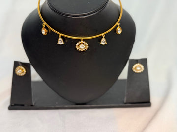Choker Necklace Set